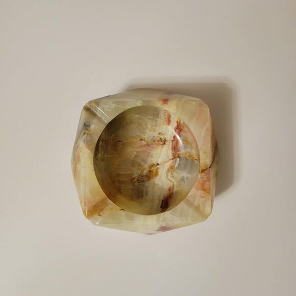 Vintage MCM Carved Polished Onyx Marble Natural Stone Ashtray 6.5" × 6.5" - Picture 1 of 10